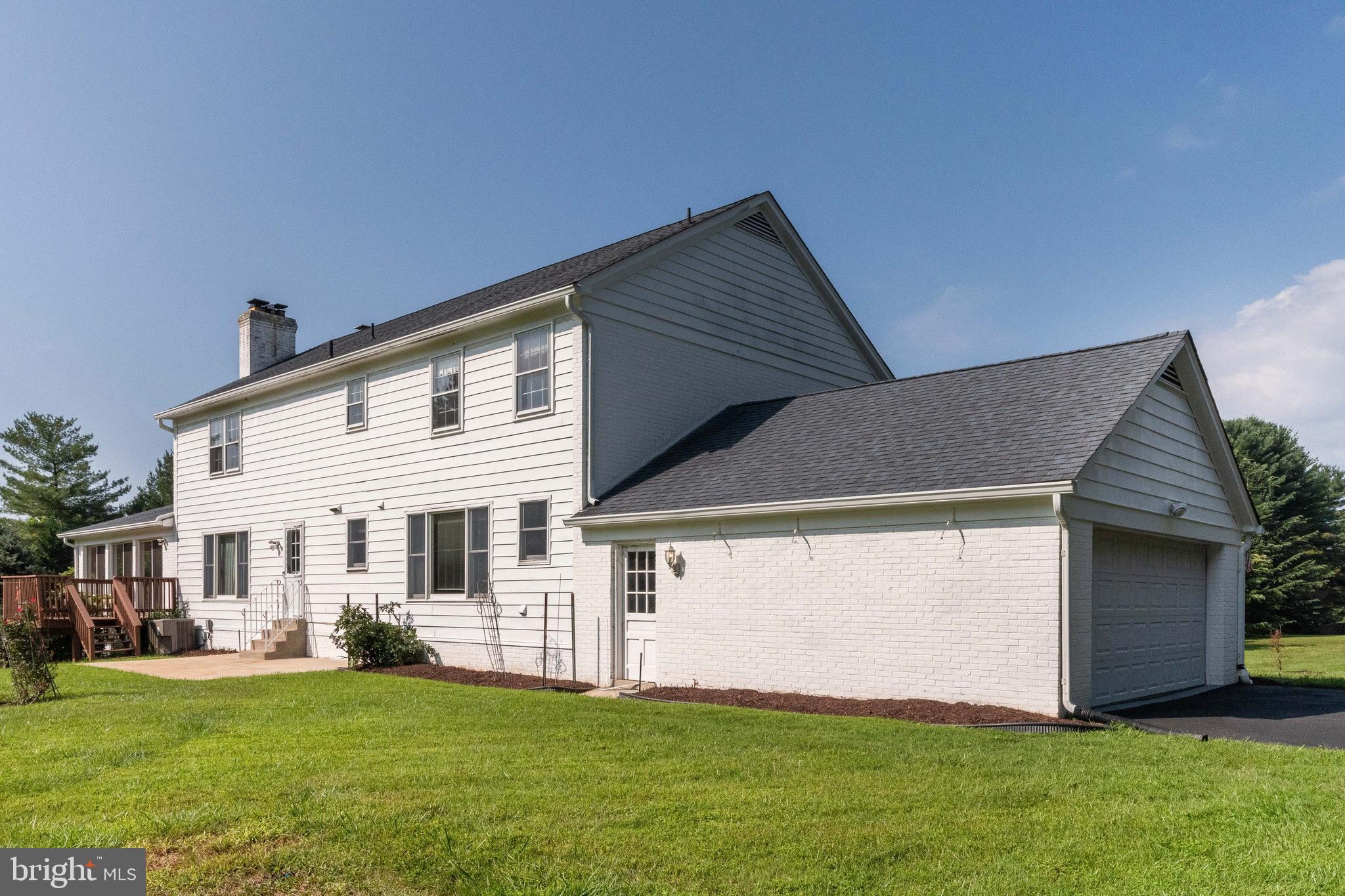 DARNESTOWN OUTSIDE - Residential