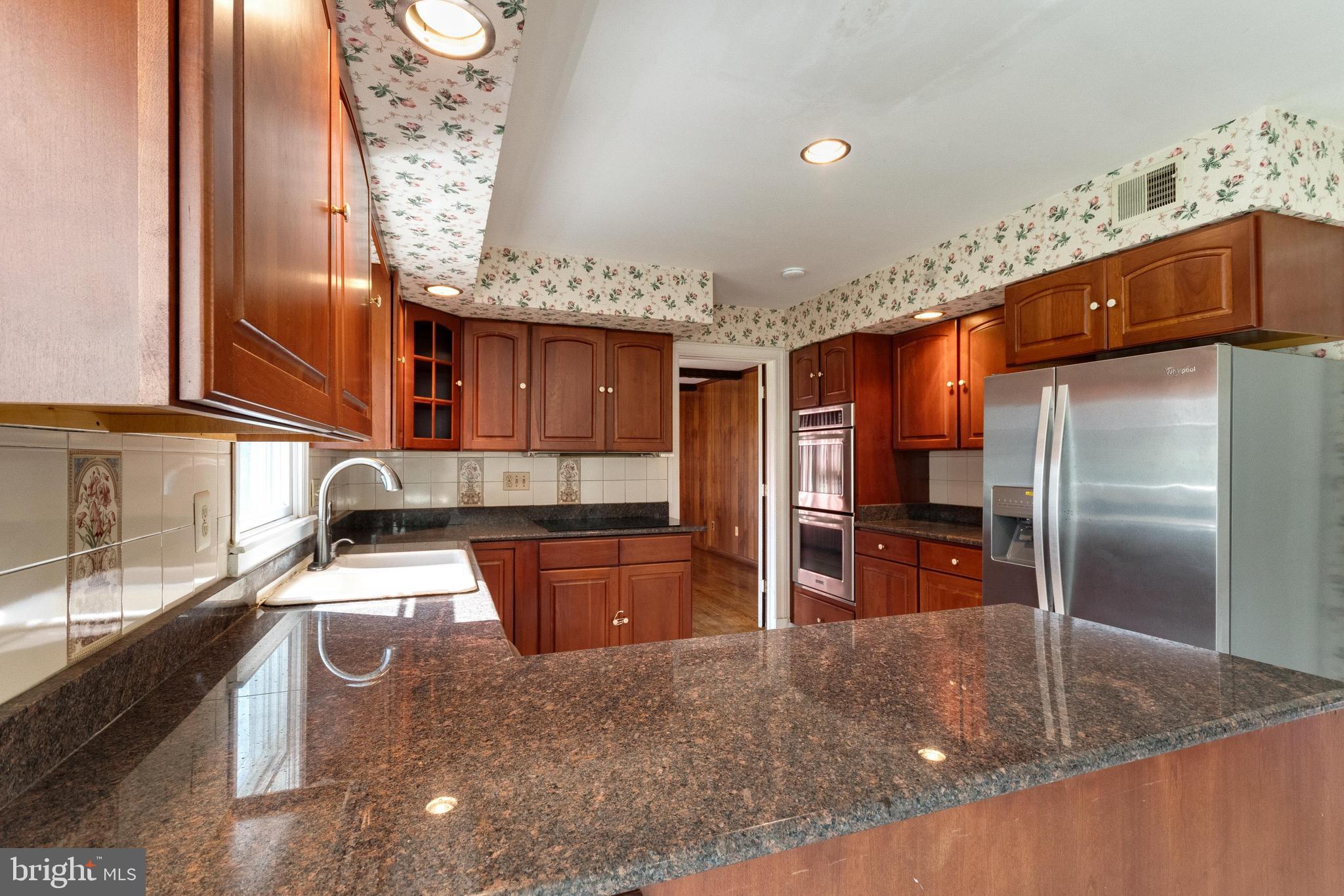 DARNESTOWN OUTSIDE - Residential