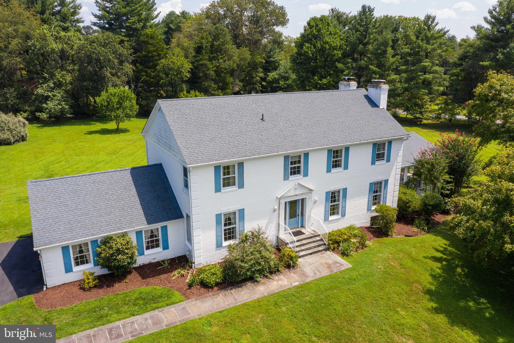 DARNESTOWN OUTSIDE - Residential