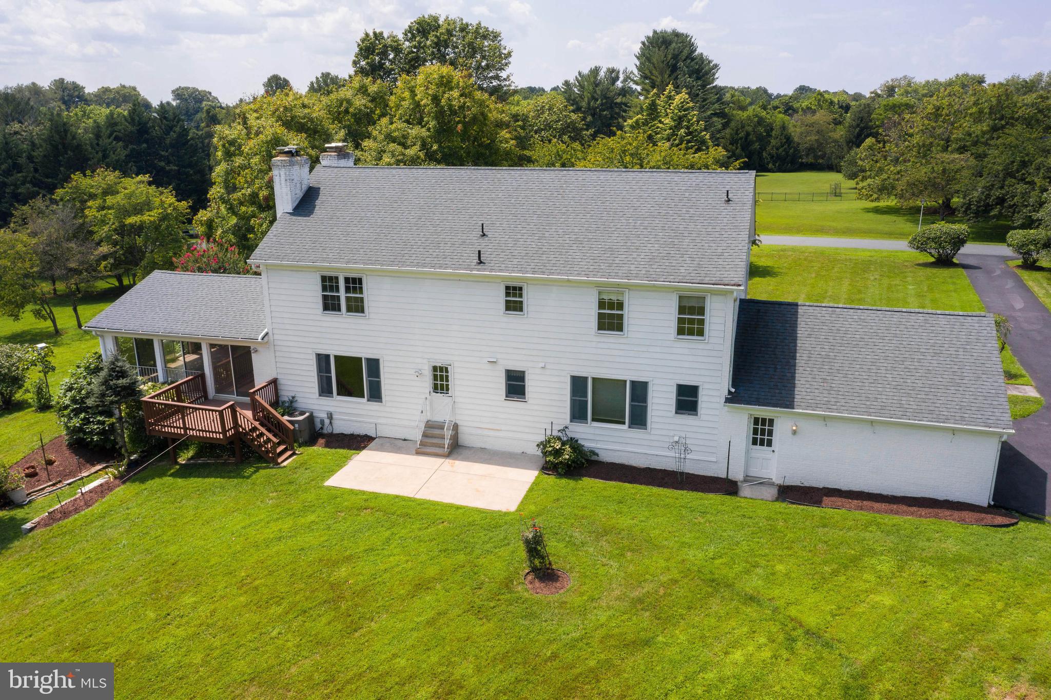 DARNESTOWN OUTSIDE - Residential