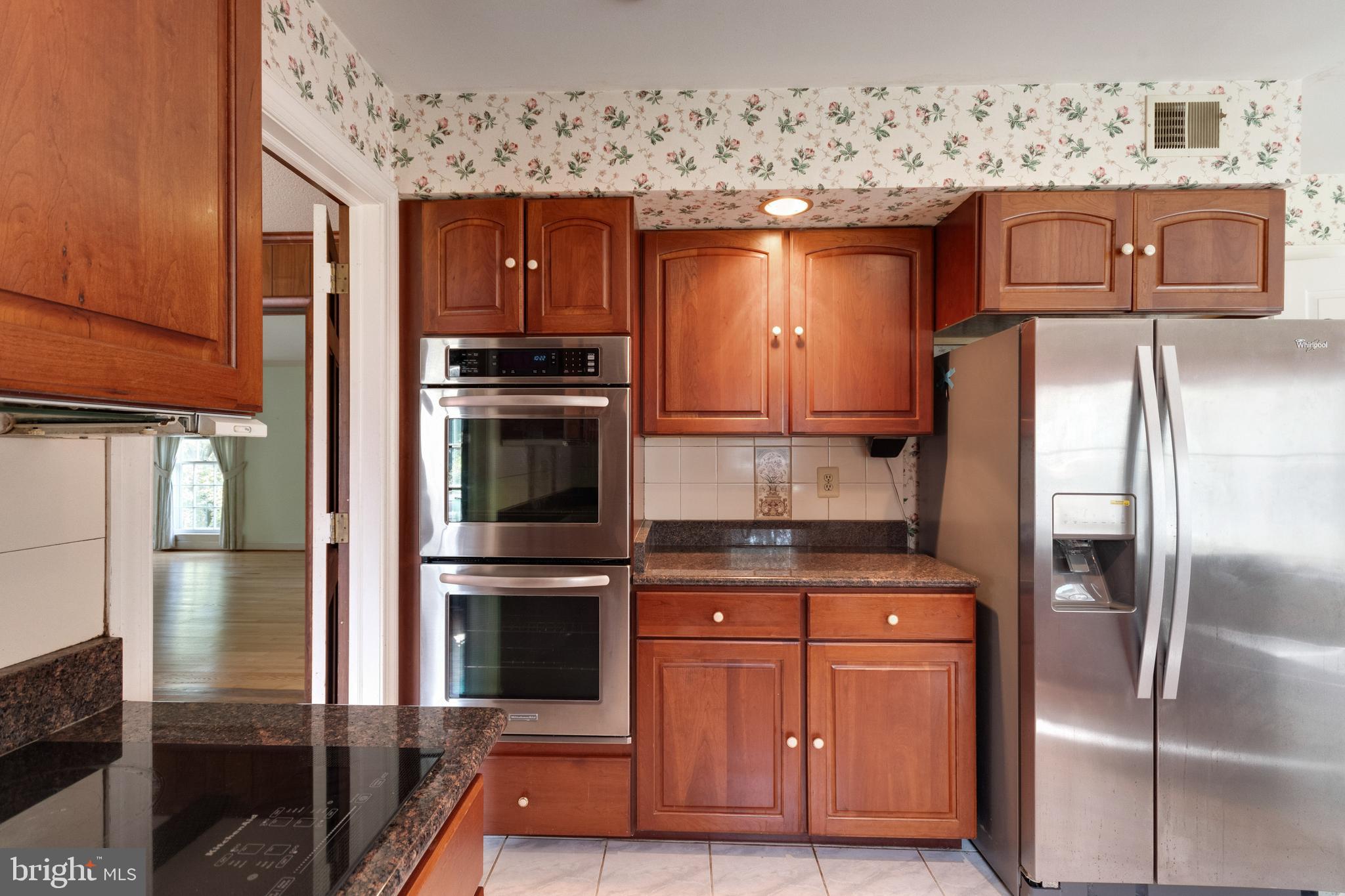 DARNESTOWN OUTSIDE - Residential