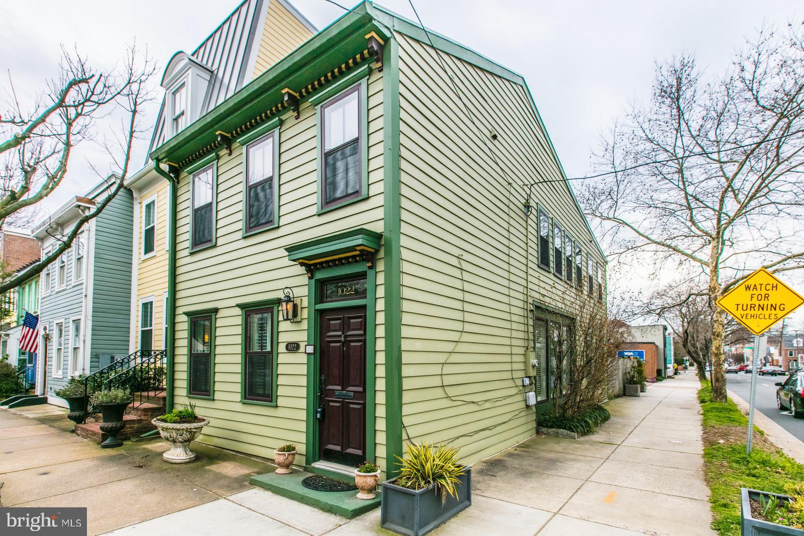 PARKER GRAY - Residential Lease