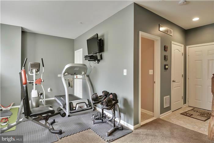 POTOMAC OVERLOOK CONDO - Residential Lease