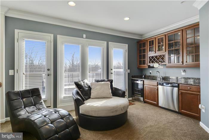 POTOMAC OVERLOOK CONDO - Residential Lease