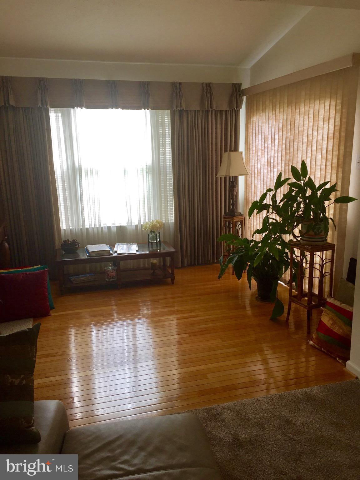 BARKLEY WOODS - Residential