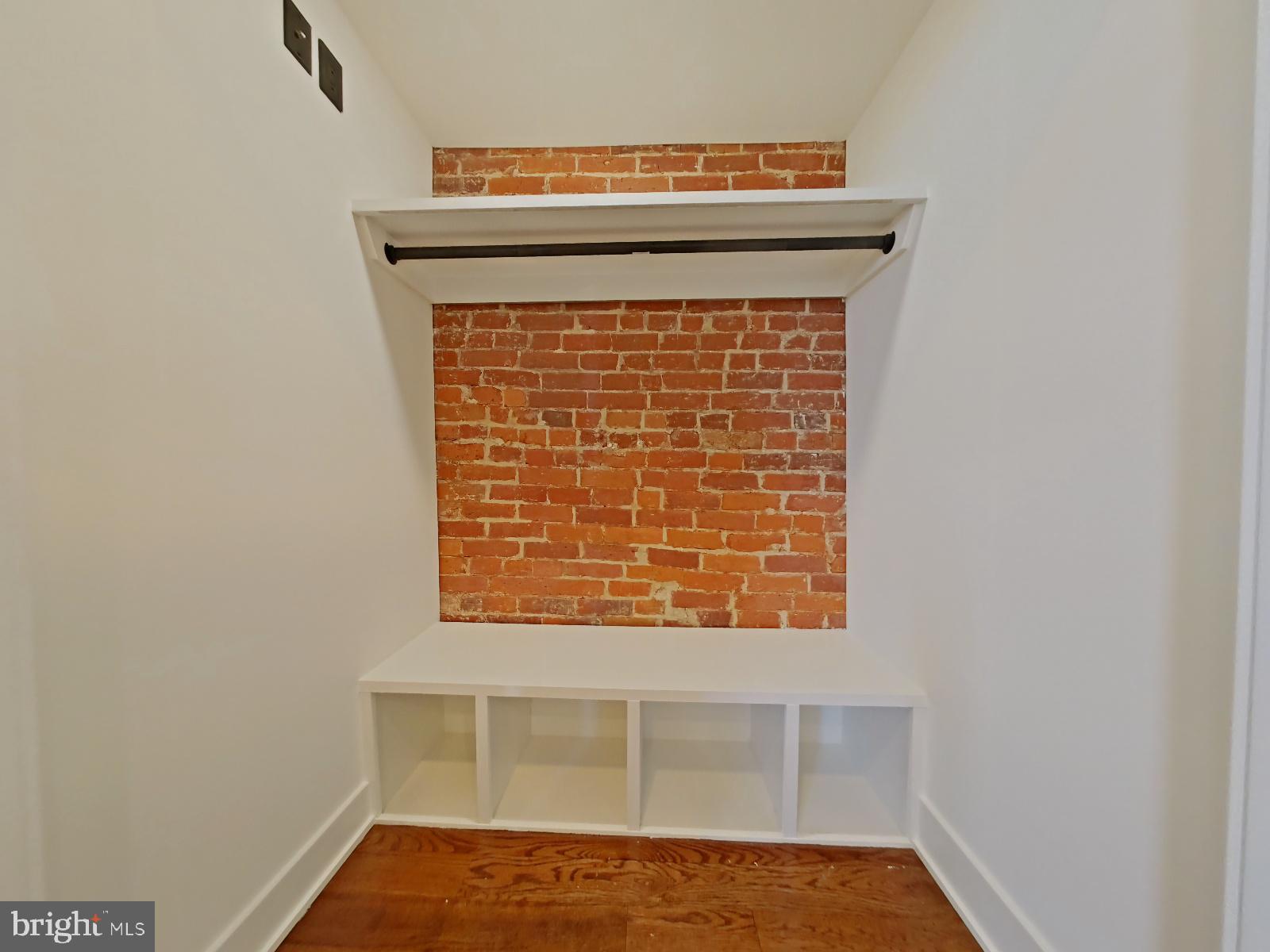 BREWERYTOWN - Residential Income