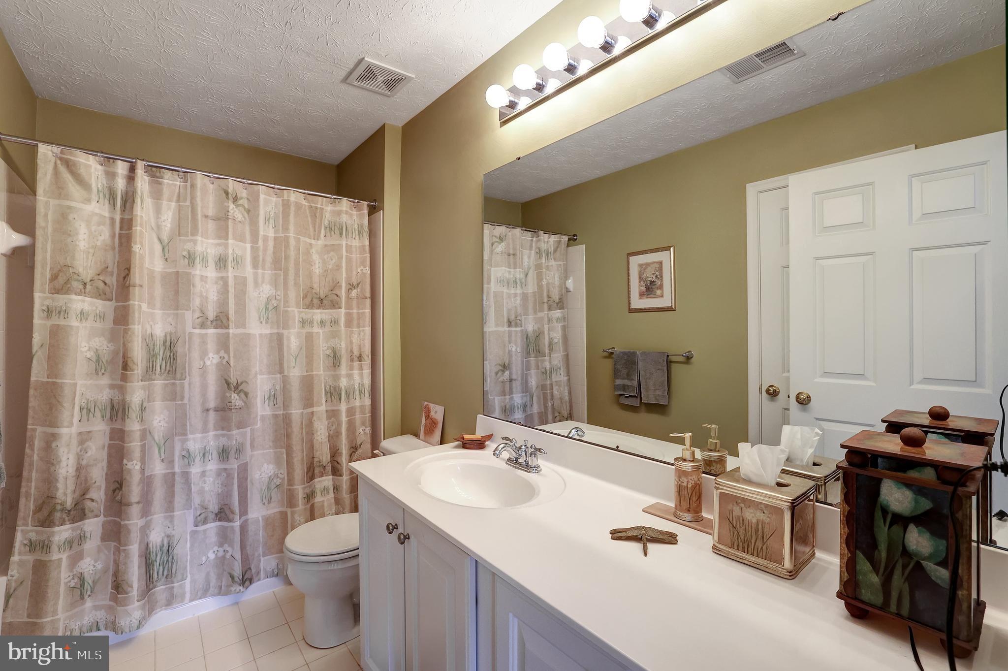 VILLAGES OF DORCHESTER - Residential