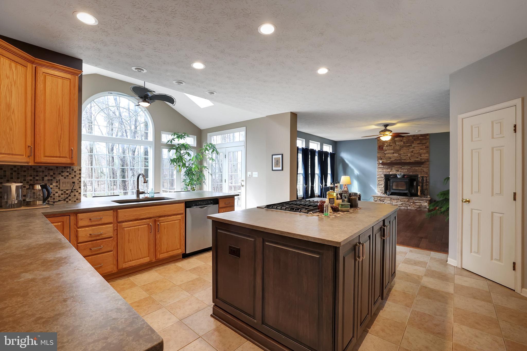 VILLAGES OF DORCHESTER - Residential