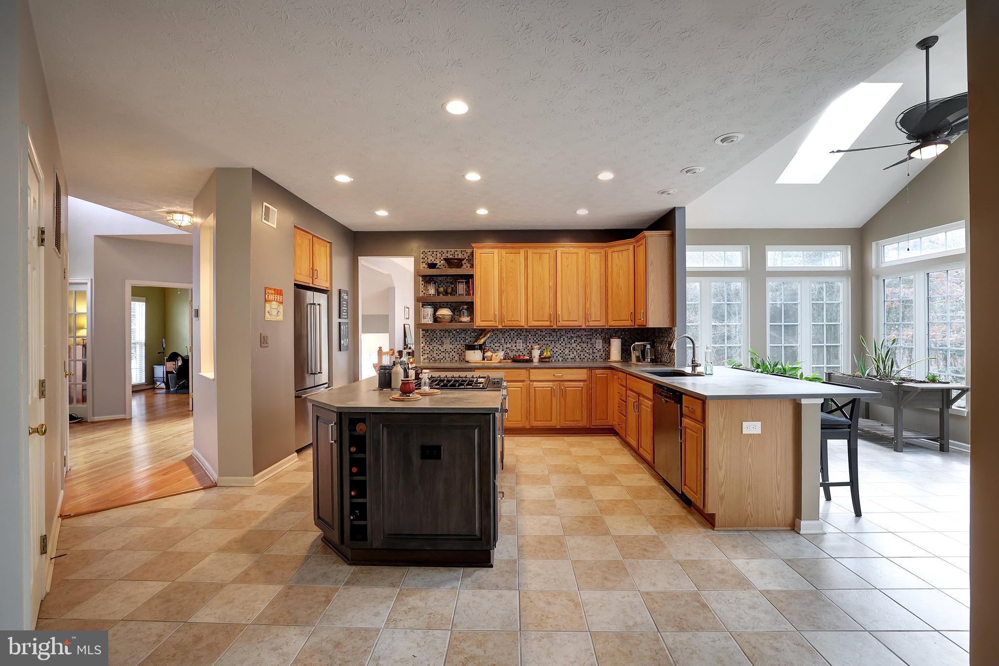 VILLAGES OF DORCHESTER - Residential