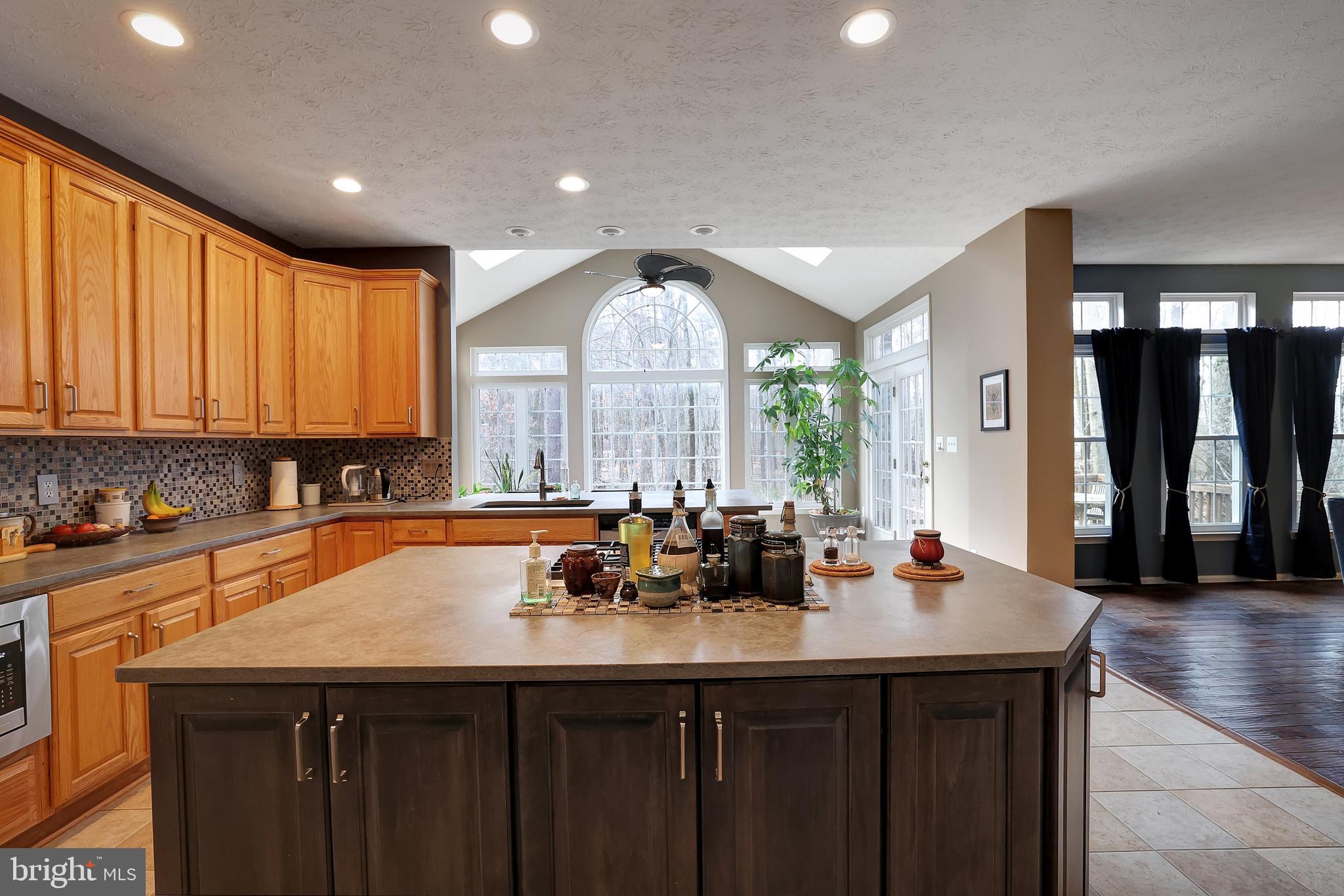 VILLAGES OF DORCHESTER - Residential