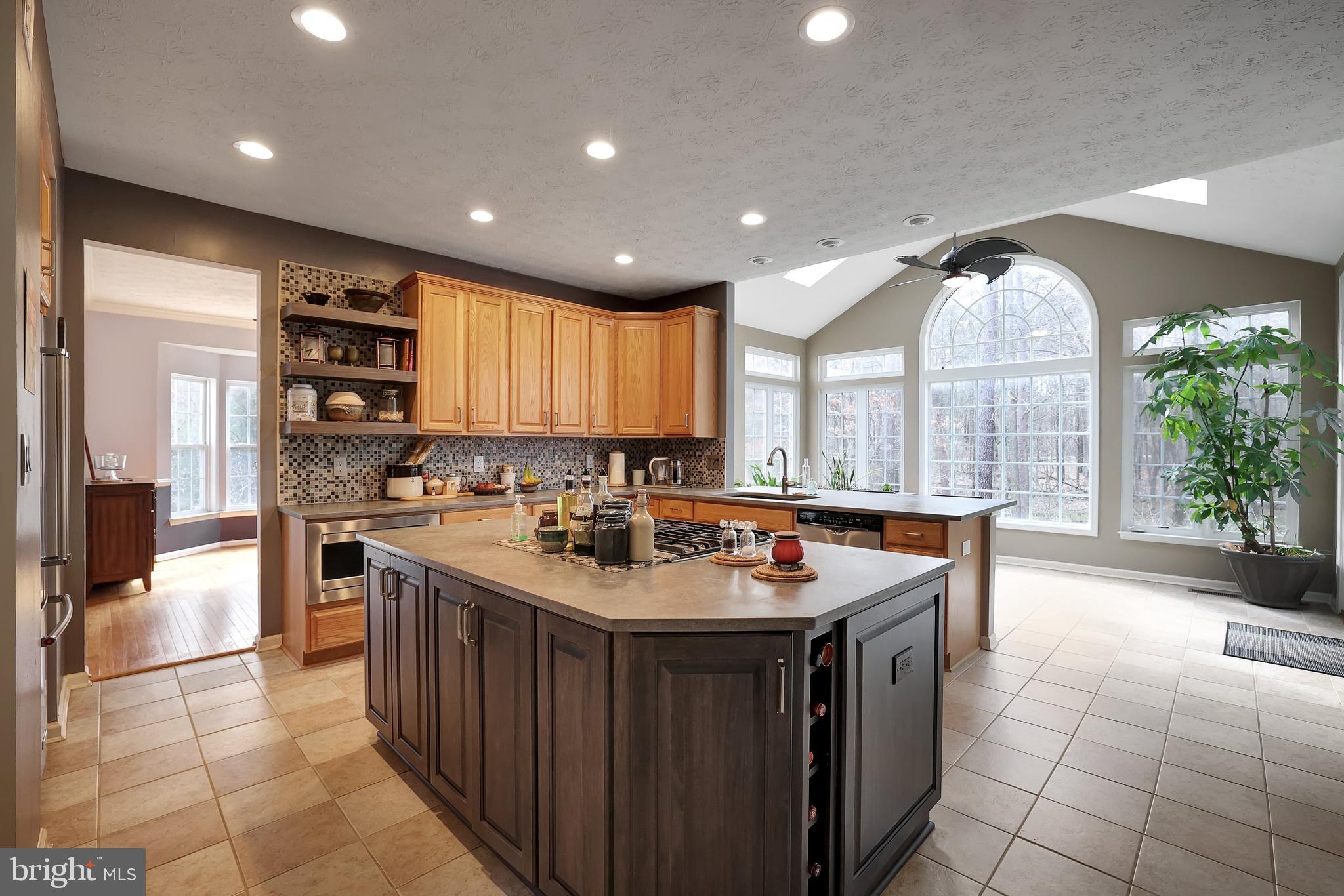 VILLAGES OF DORCHESTER - Residential