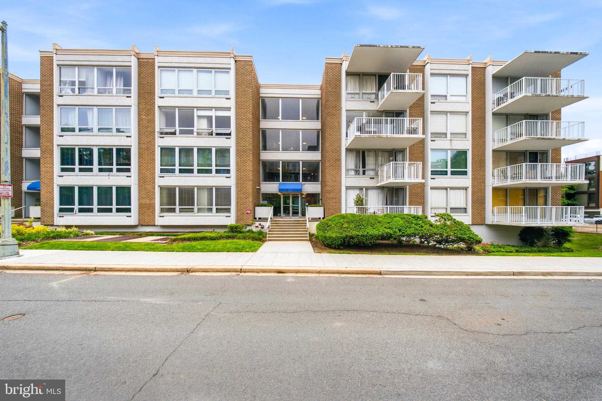410 O STREET SW 106