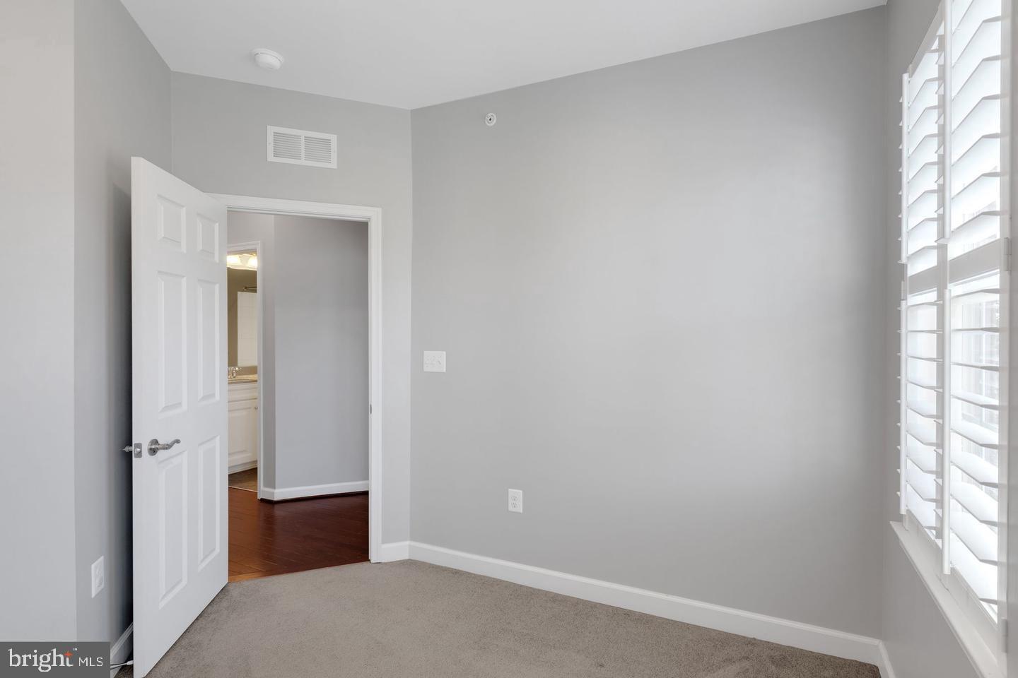 NORBECK CROSSING - Residential Lease