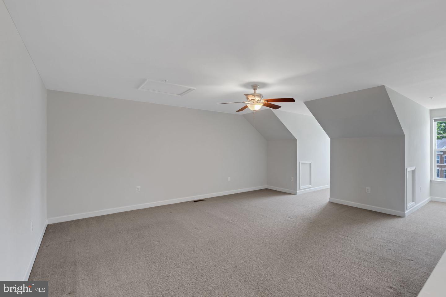 NORBECK CROSSING - Residential Lease