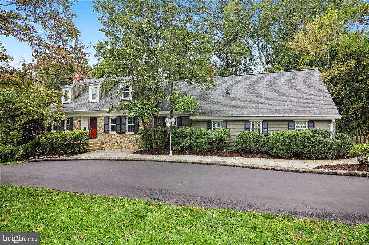 9612 KENTSDALE DRIVE