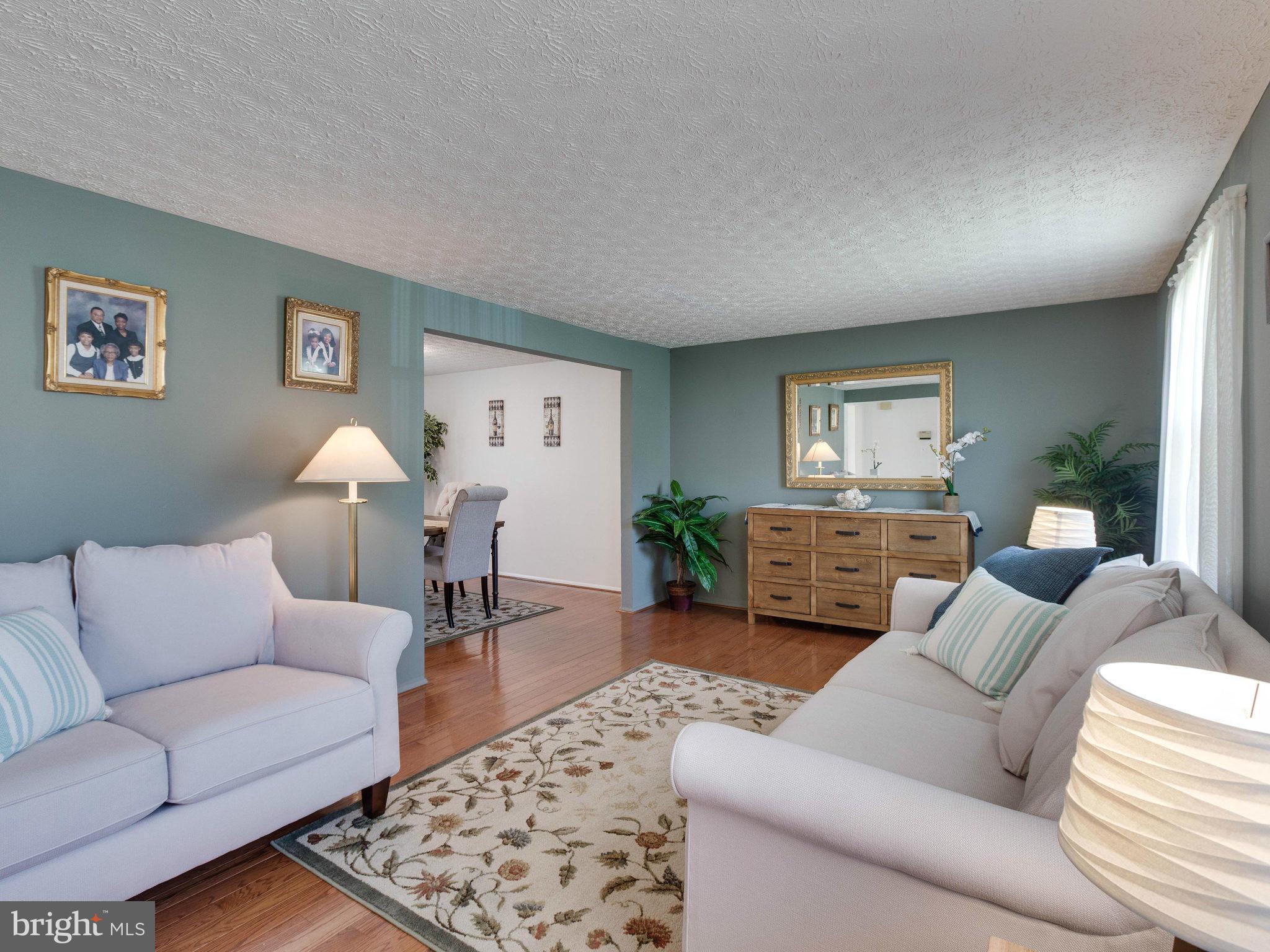 NEWINGTON FOREST - Residential