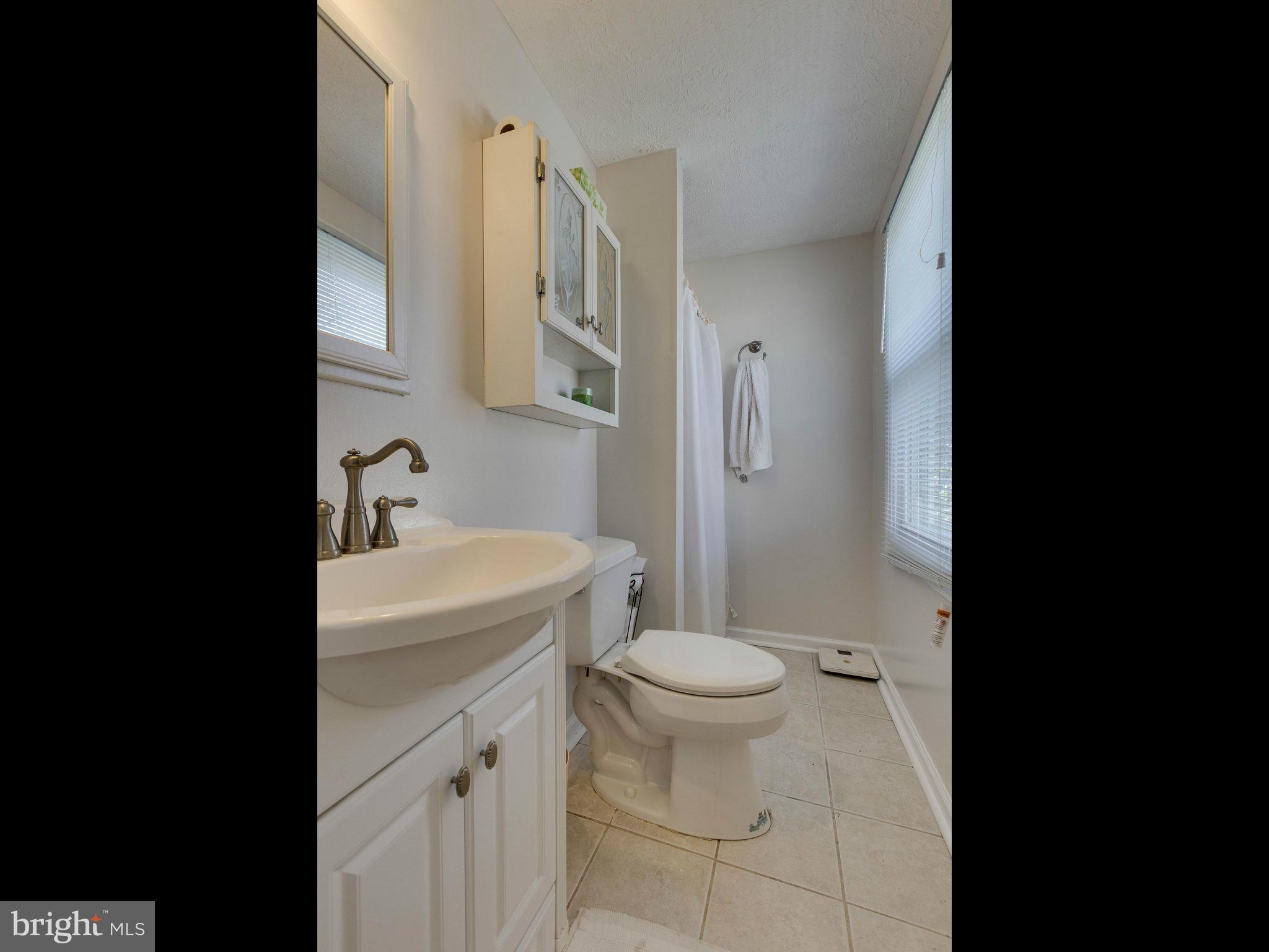 NEWINGTON FOREST - Residential