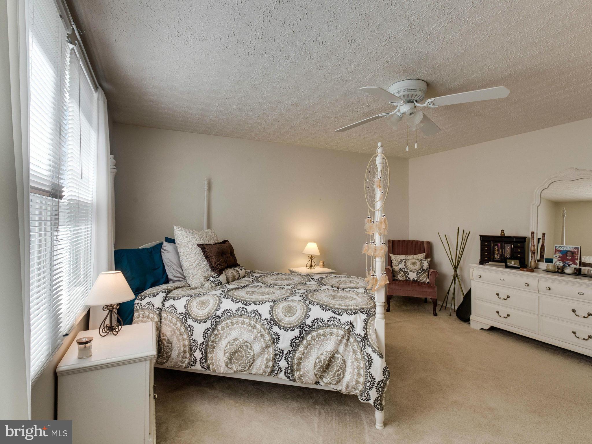 NEWINGTON FOREST - Residential