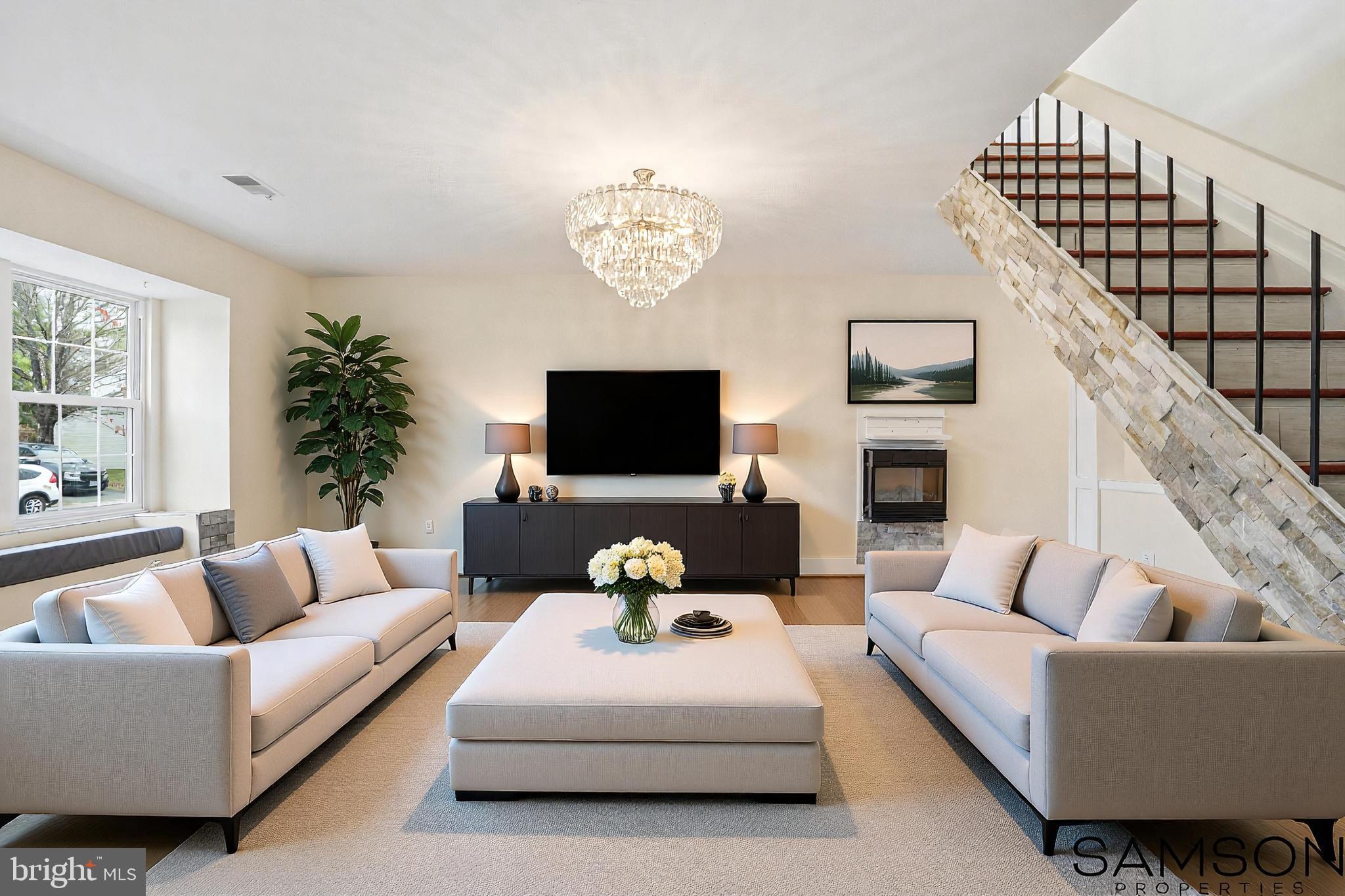 FRANKLIN FARM - Residential