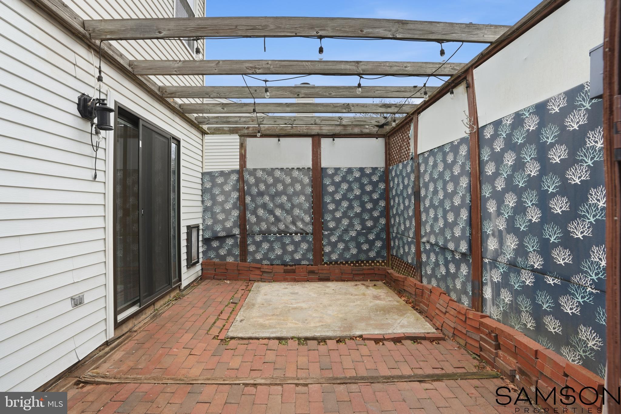 FRANKLIN FARM - Residential