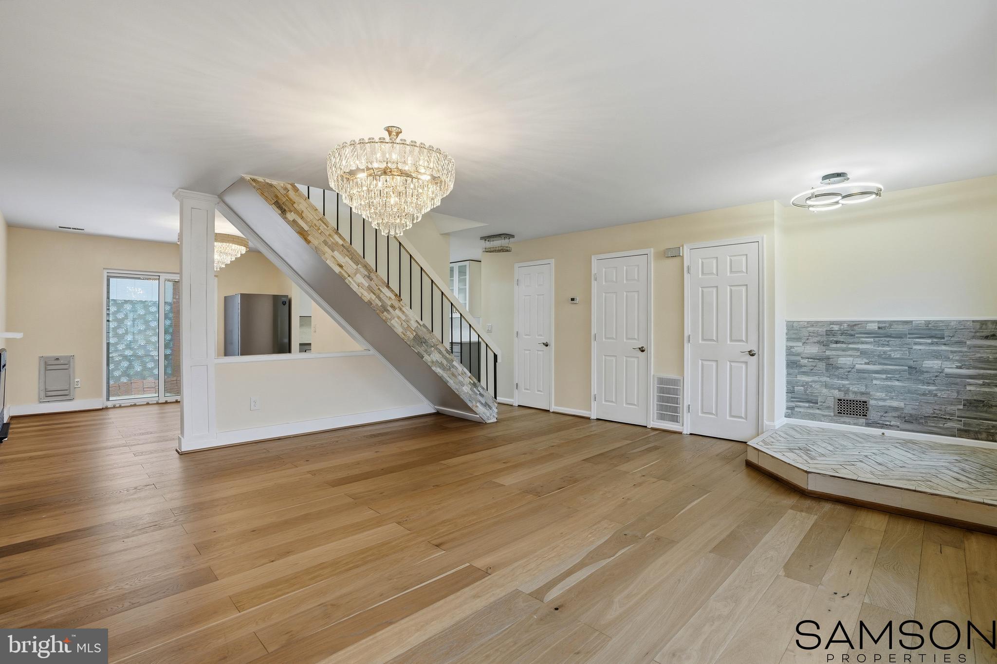 FRANKLIN FARM - Residential