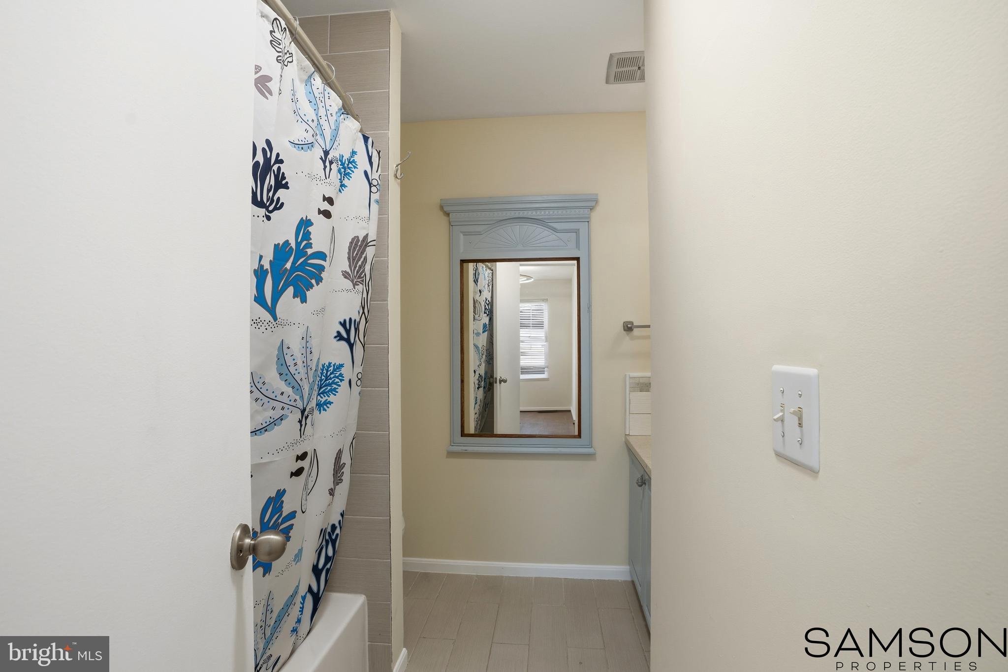 FRANKLIN FARM - Residential