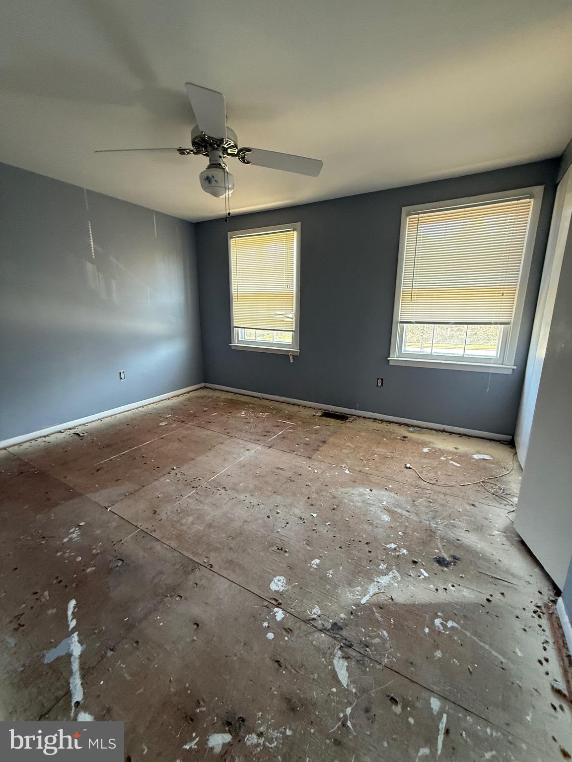 BELMONT - Residential