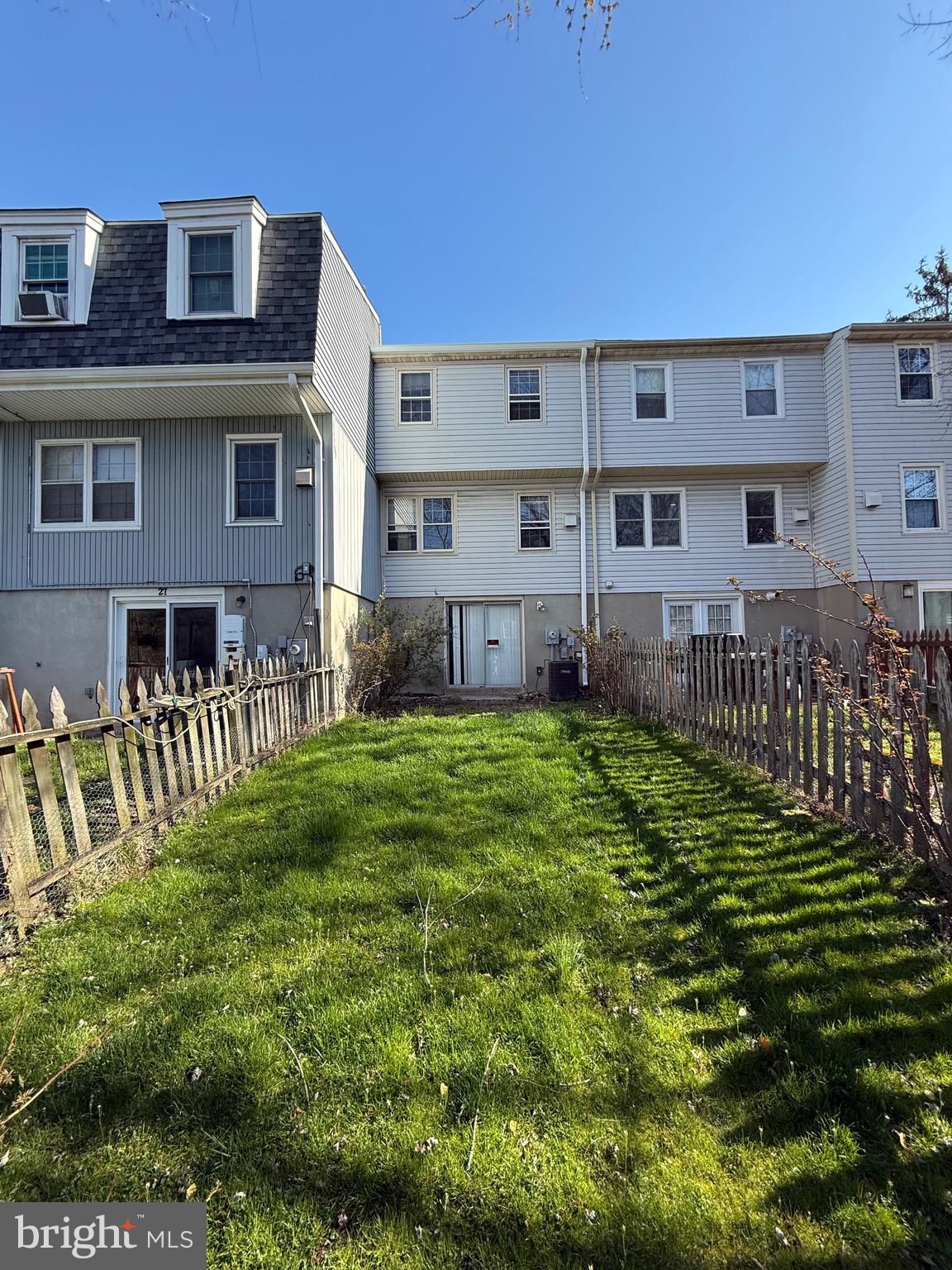 BELMONT - Residential