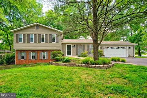 Homes For Rent - 2405 Earlsgate Court<br/> RESTON, VA 20191