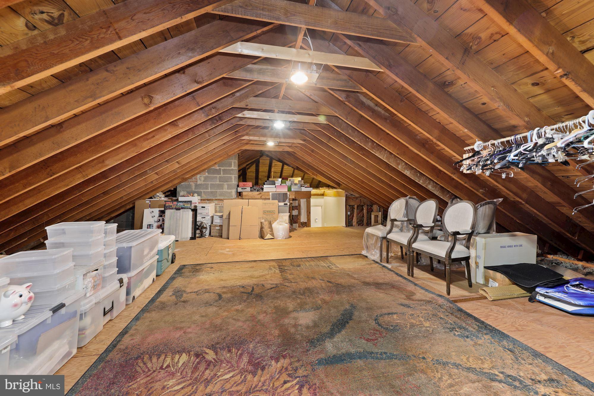 ROCK CREEK HILLS - Residential