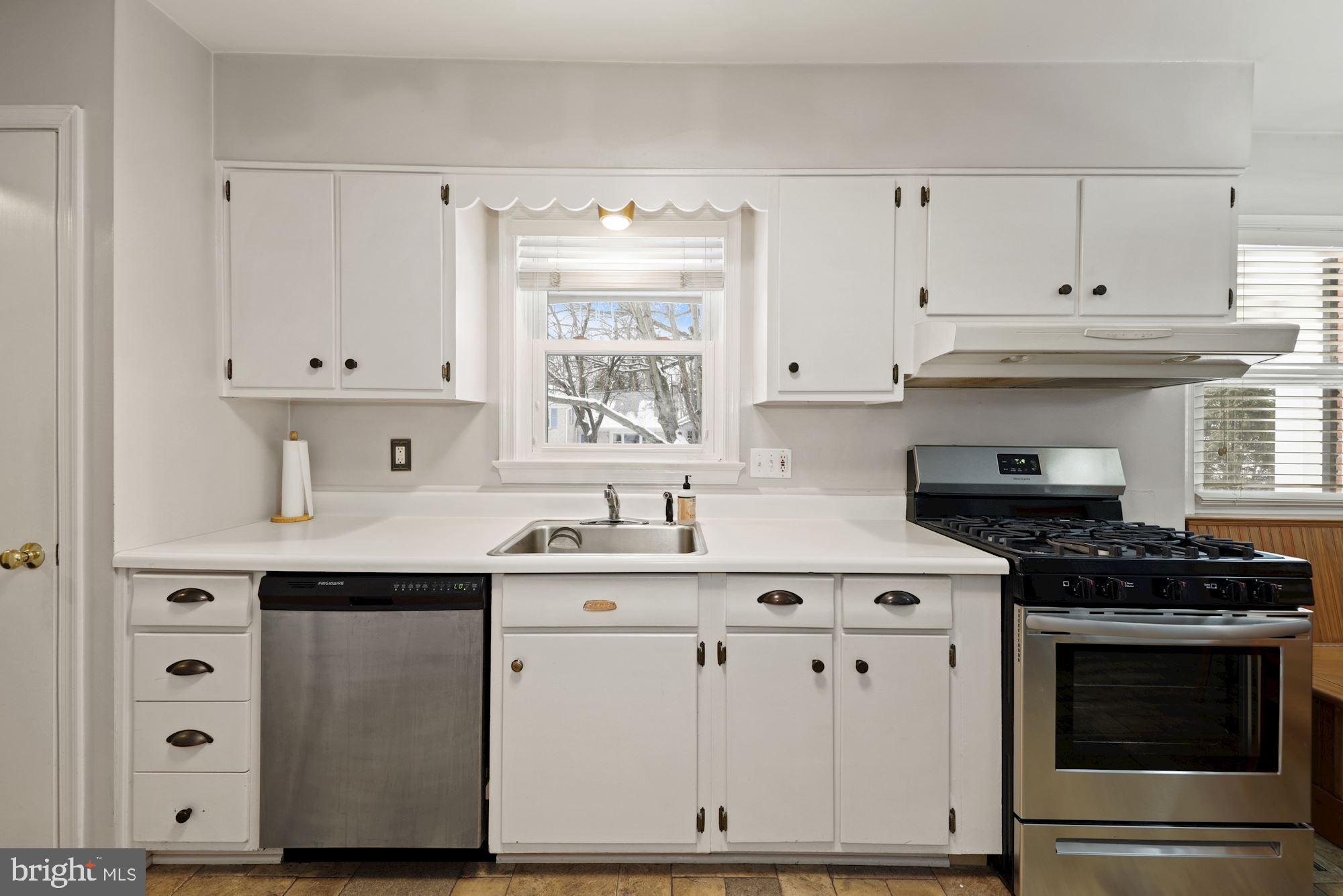 ROCK CREEK HILLS - Residential