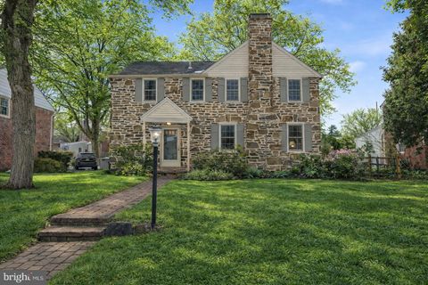 216 HEATHERWOOD ROAD GLENSIDE PA 19038