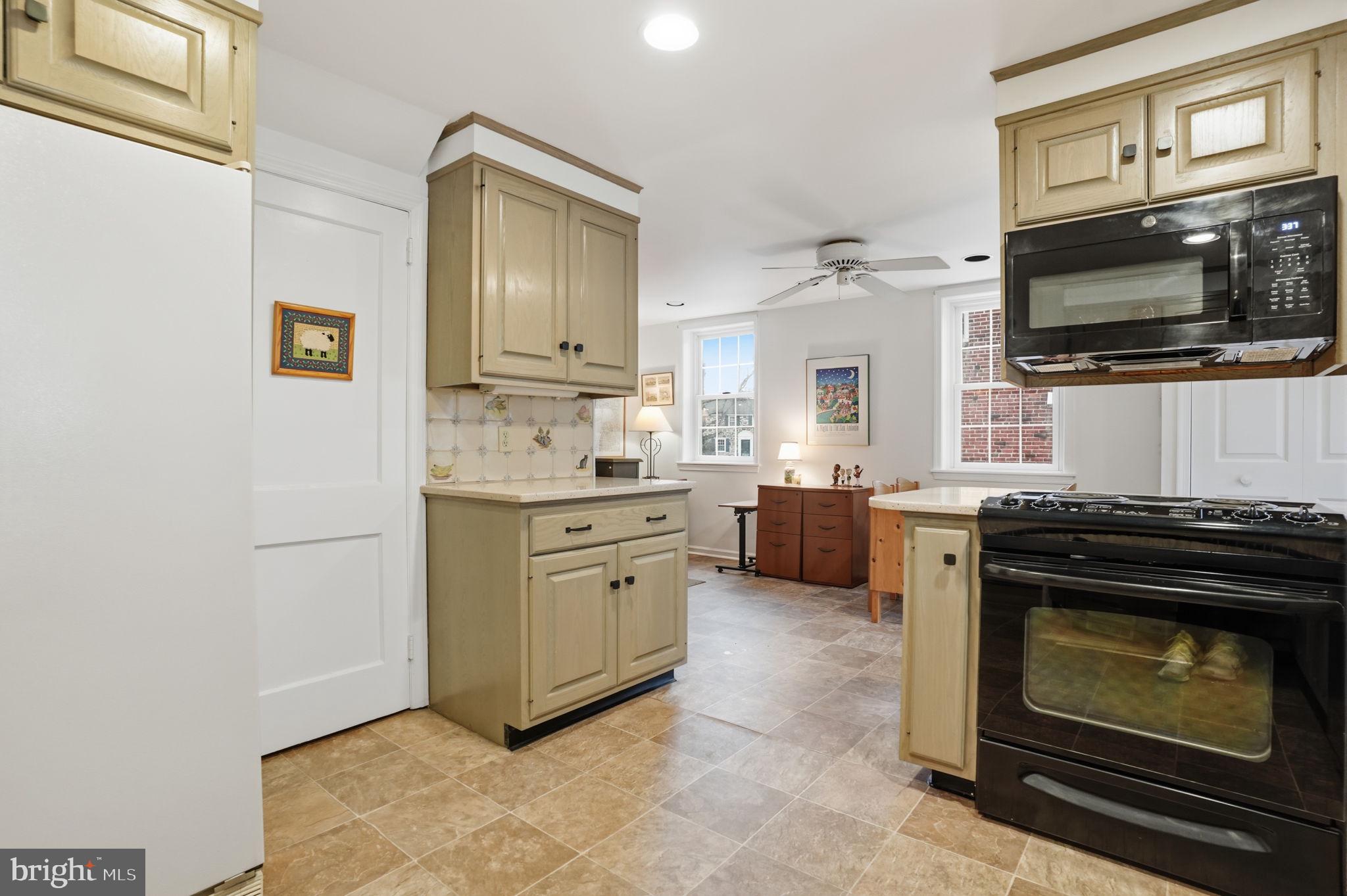 CHESNEY DOWNS - Residential