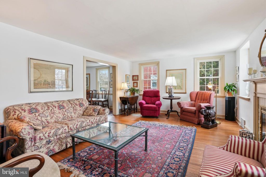 Photo of 216 Heatherwood Road, GLENSIDE, PA 19038 (MLS # PAMC2161186)