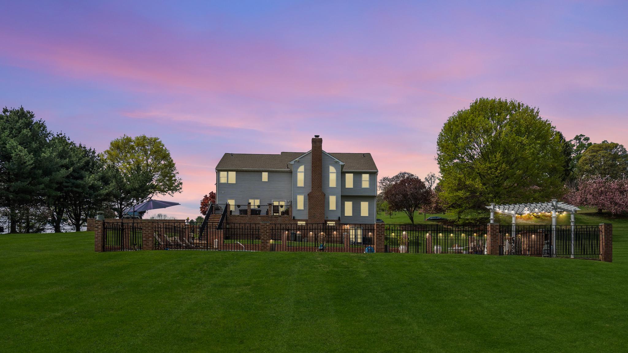 LONGFIELD ESTATES - Residential