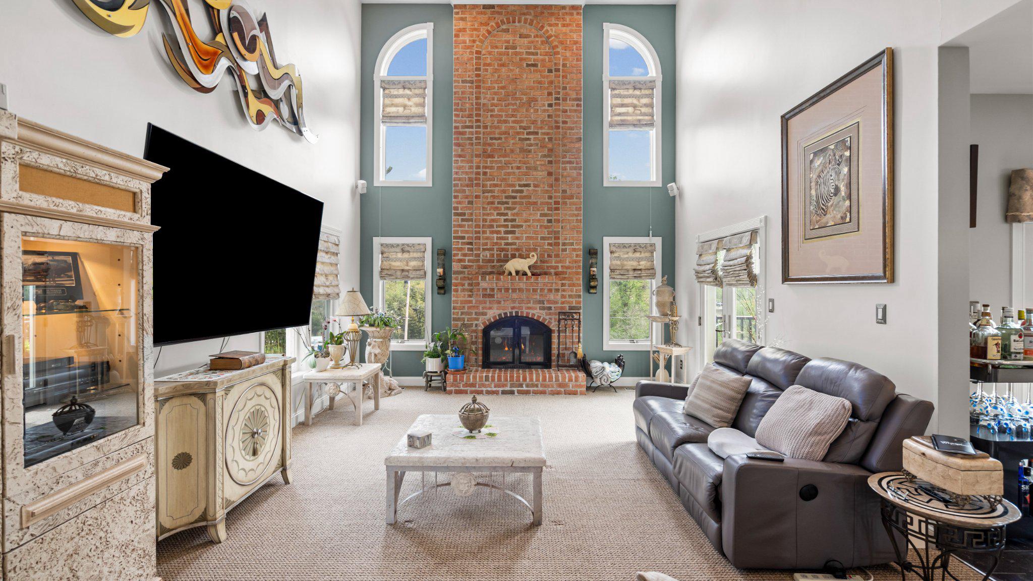 LONGFIELD ESTATES - Residential