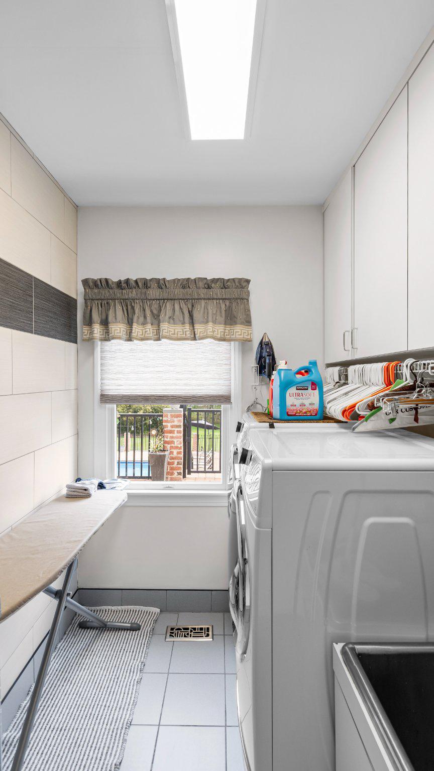 LONGFIELD ESTATES - Residential