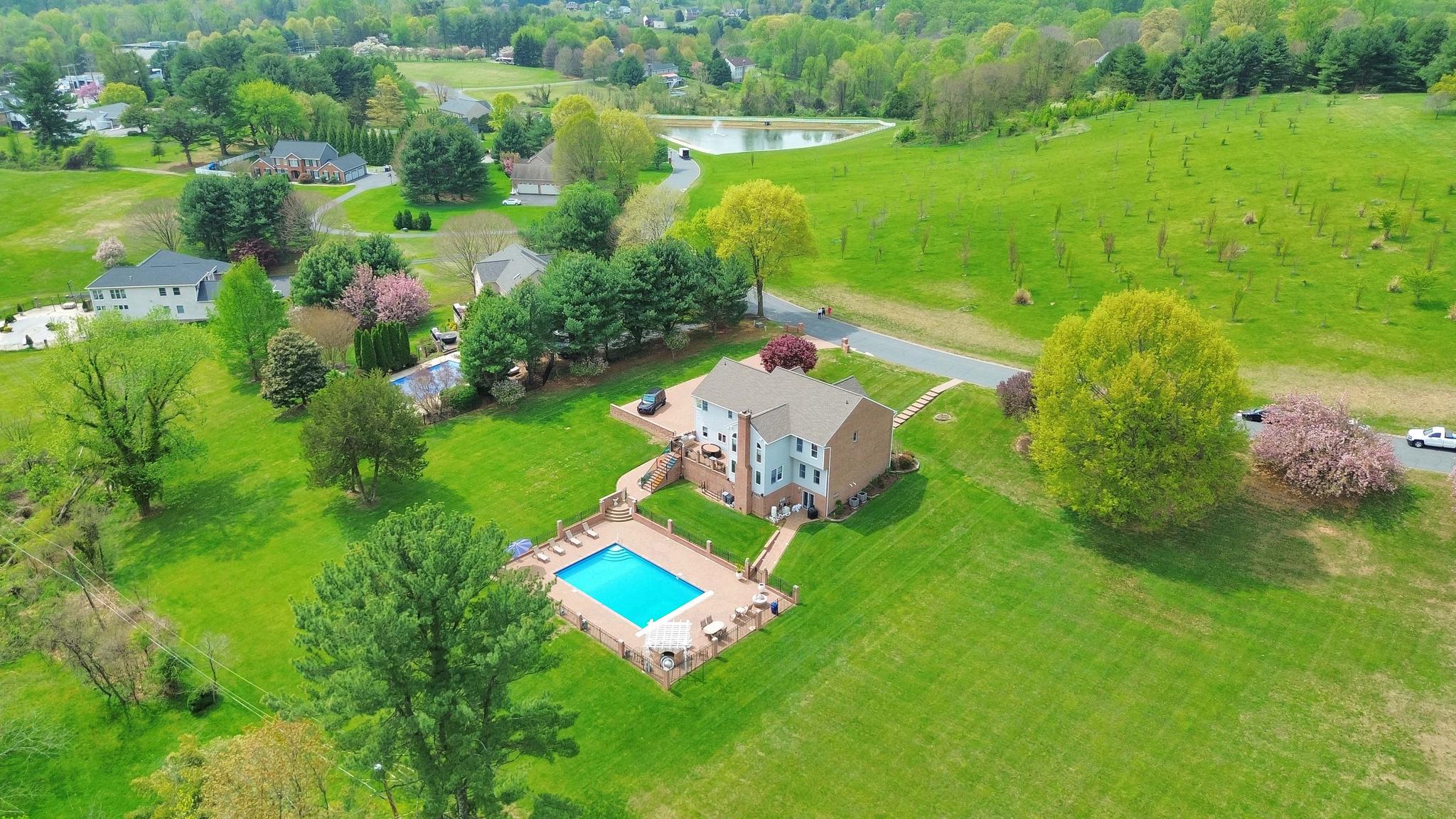 LONGFIELD ESTATES - Residential