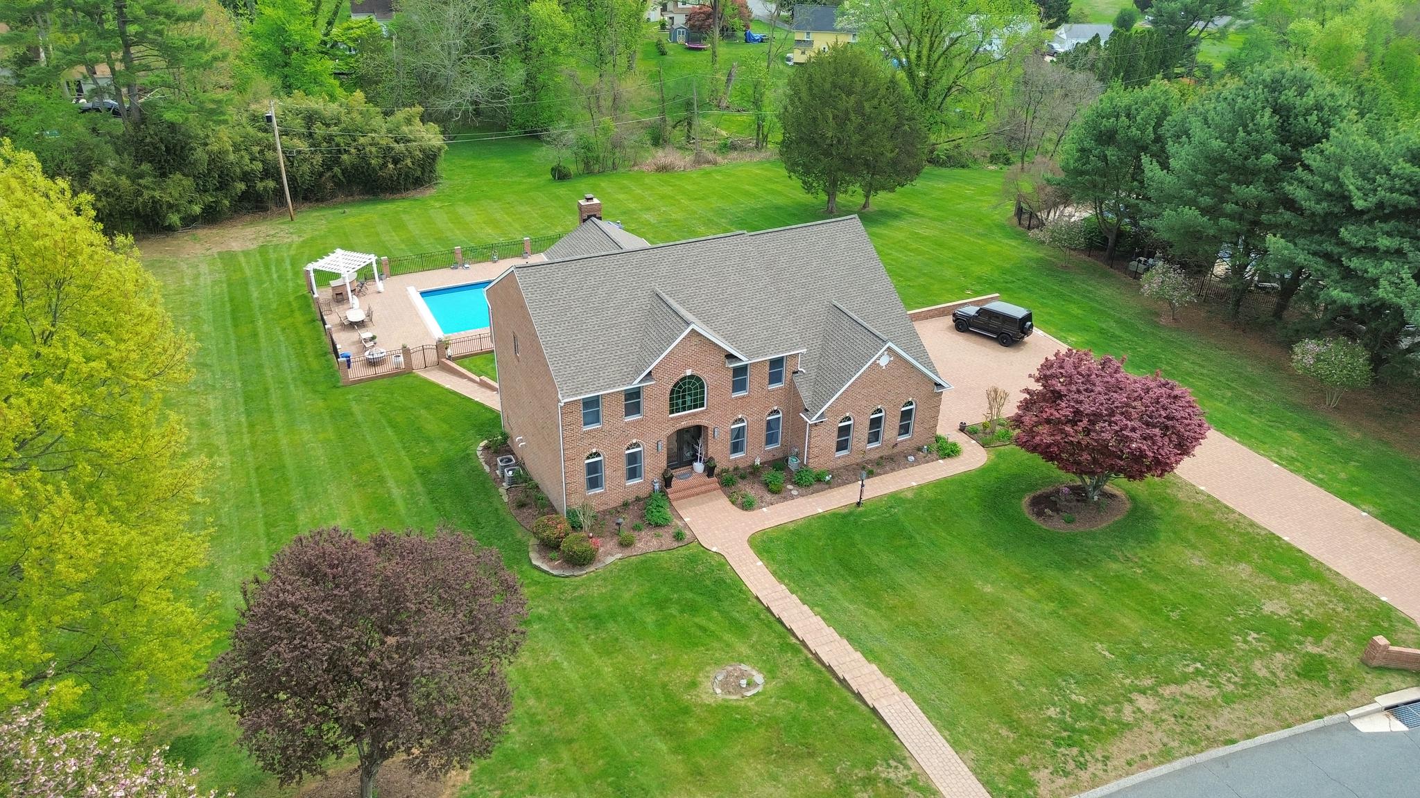 LONGFIELD ESTATES - Residential