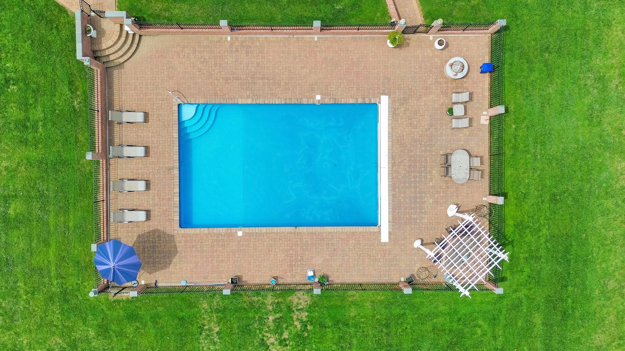 LONGFIELD ESTATES - Residential