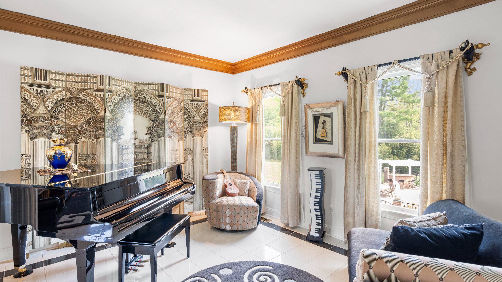 LONGFIELD ESTATES - Residential