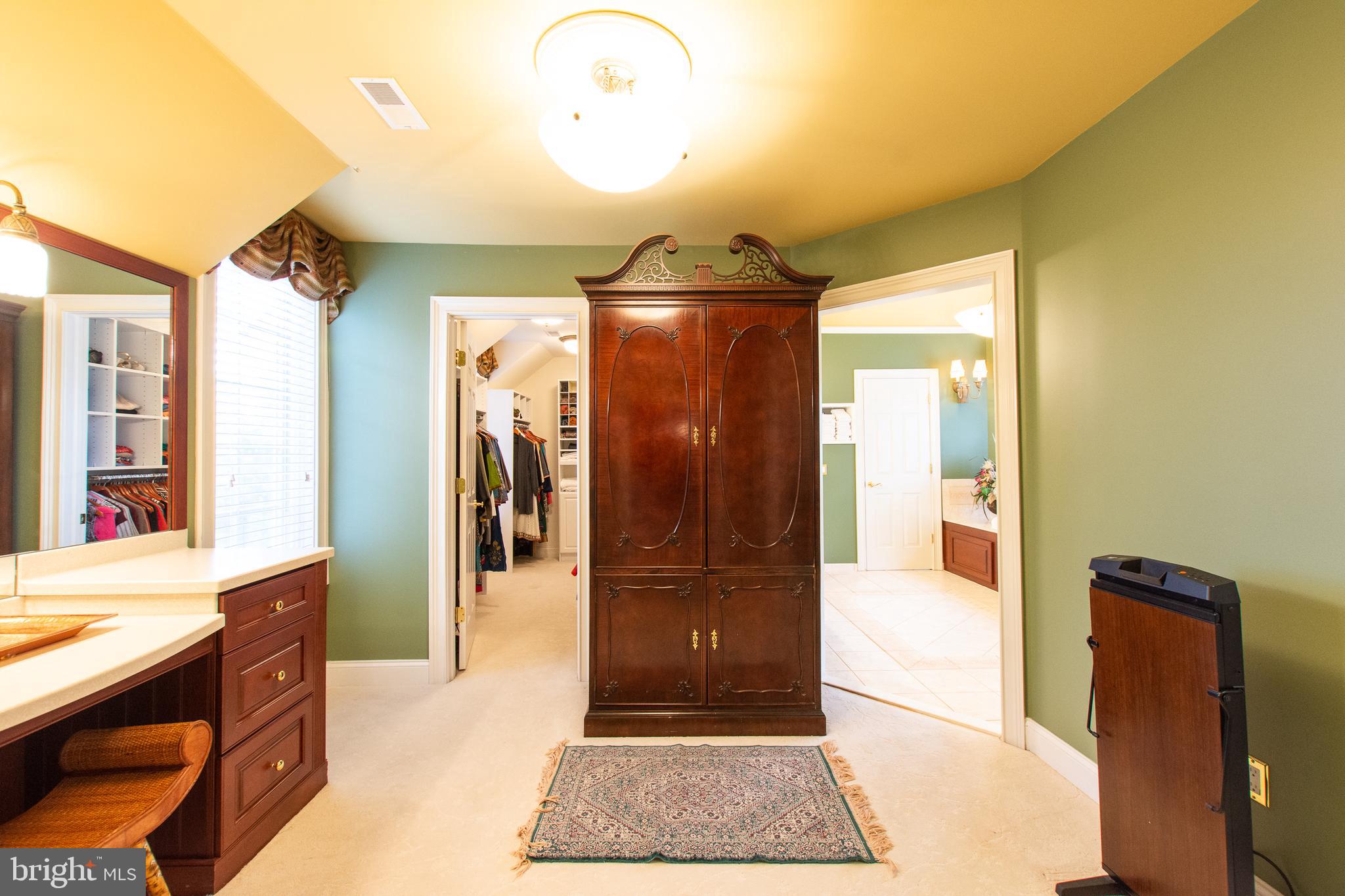 CENTREVILLE RESERV - Residential