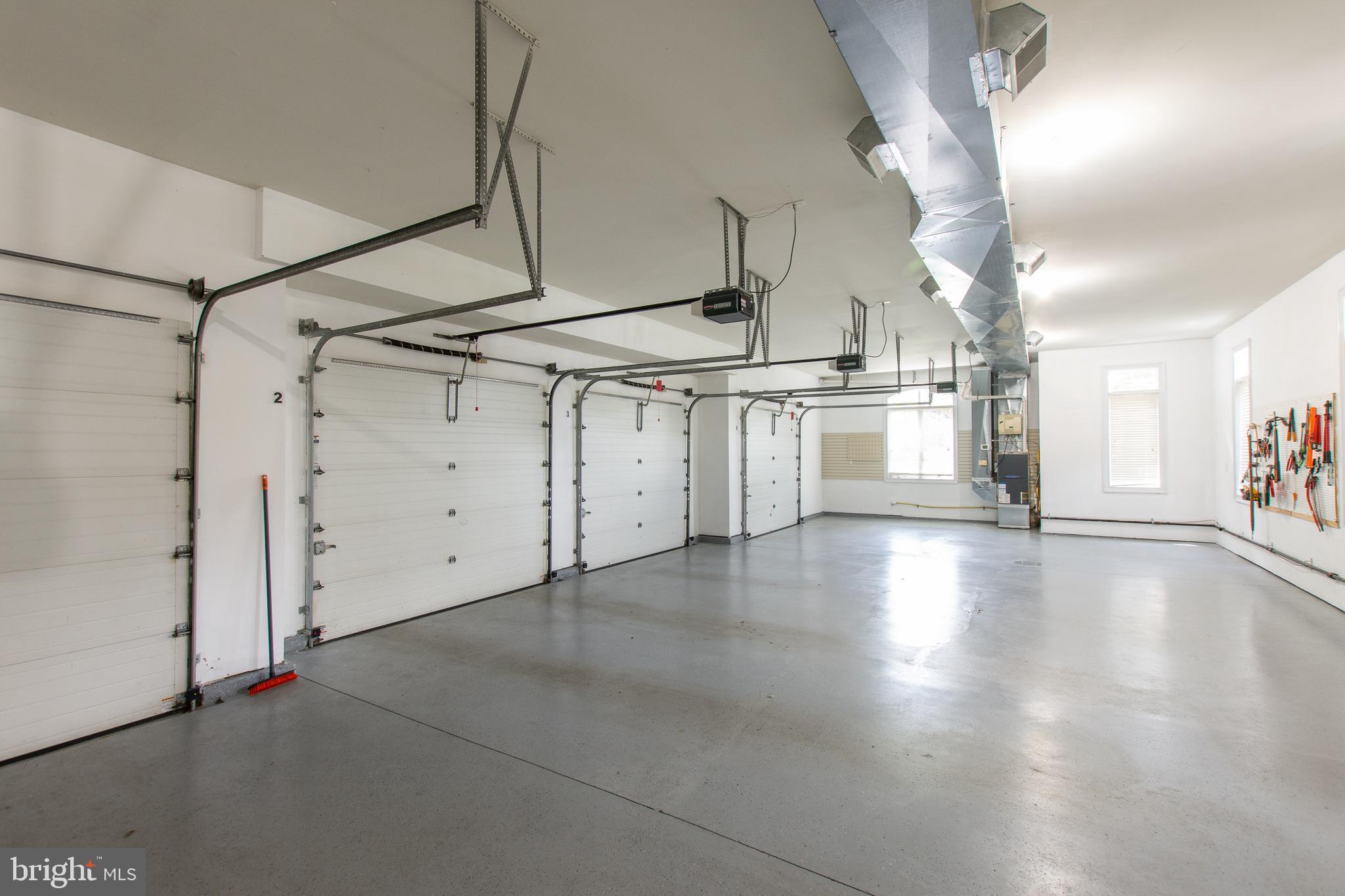 CENTREVILLE RESERV - Residential