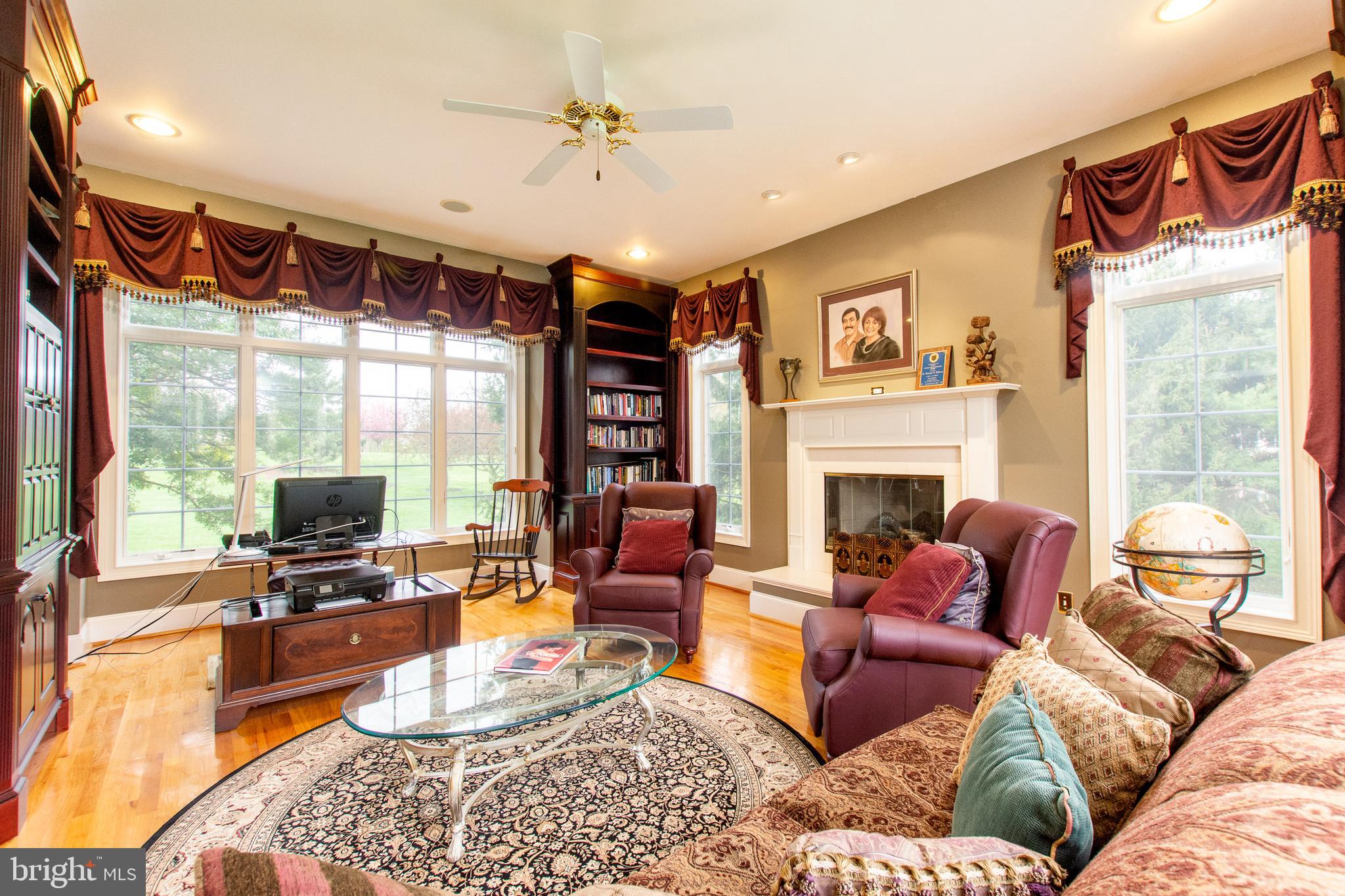 CENTREVILLE RESERV - Residential