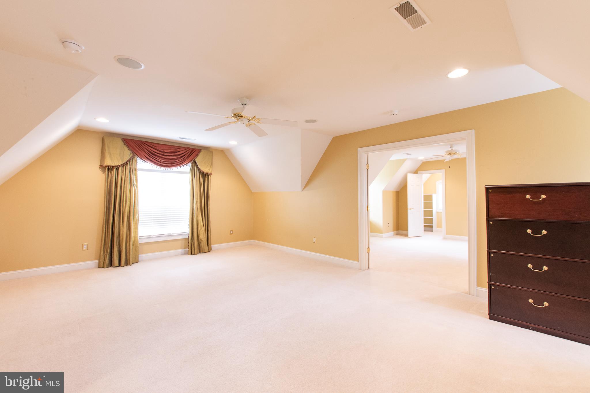 CENTREVILLE RESERV - Residential