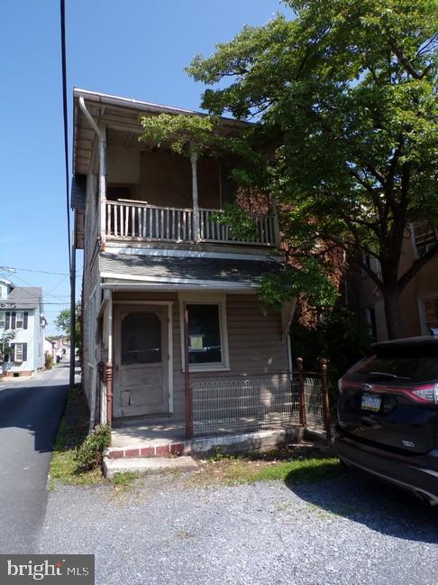 27 W FERDINAND STREET