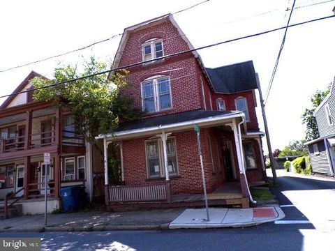 27 W FERDINAND STREET MANHEIM PA 17545