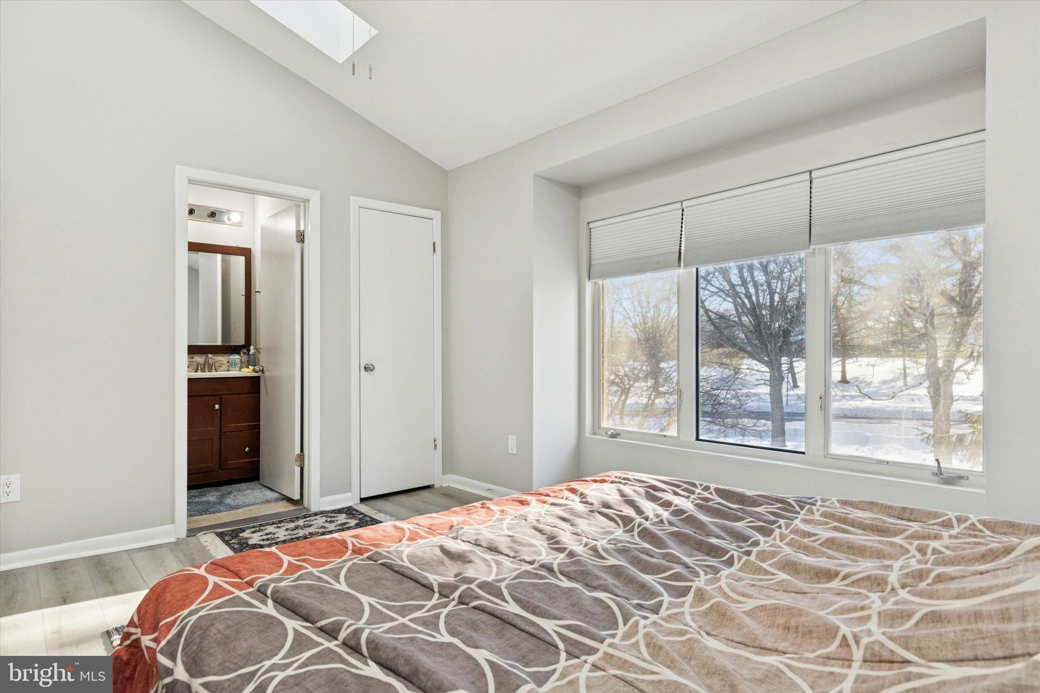 MONTGOMERY PLACE - Residential