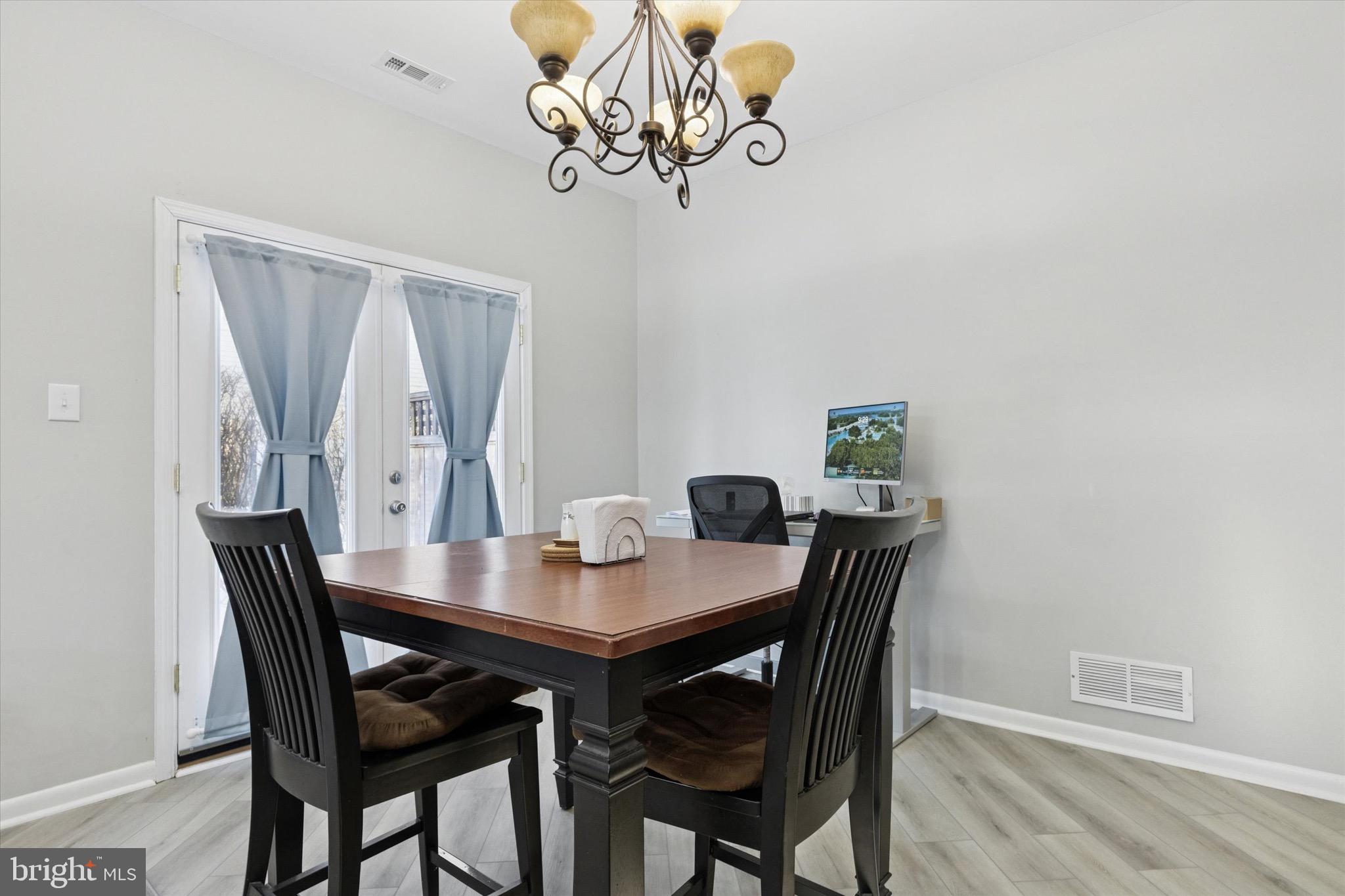 MONTGOMERY PLACE - Residential