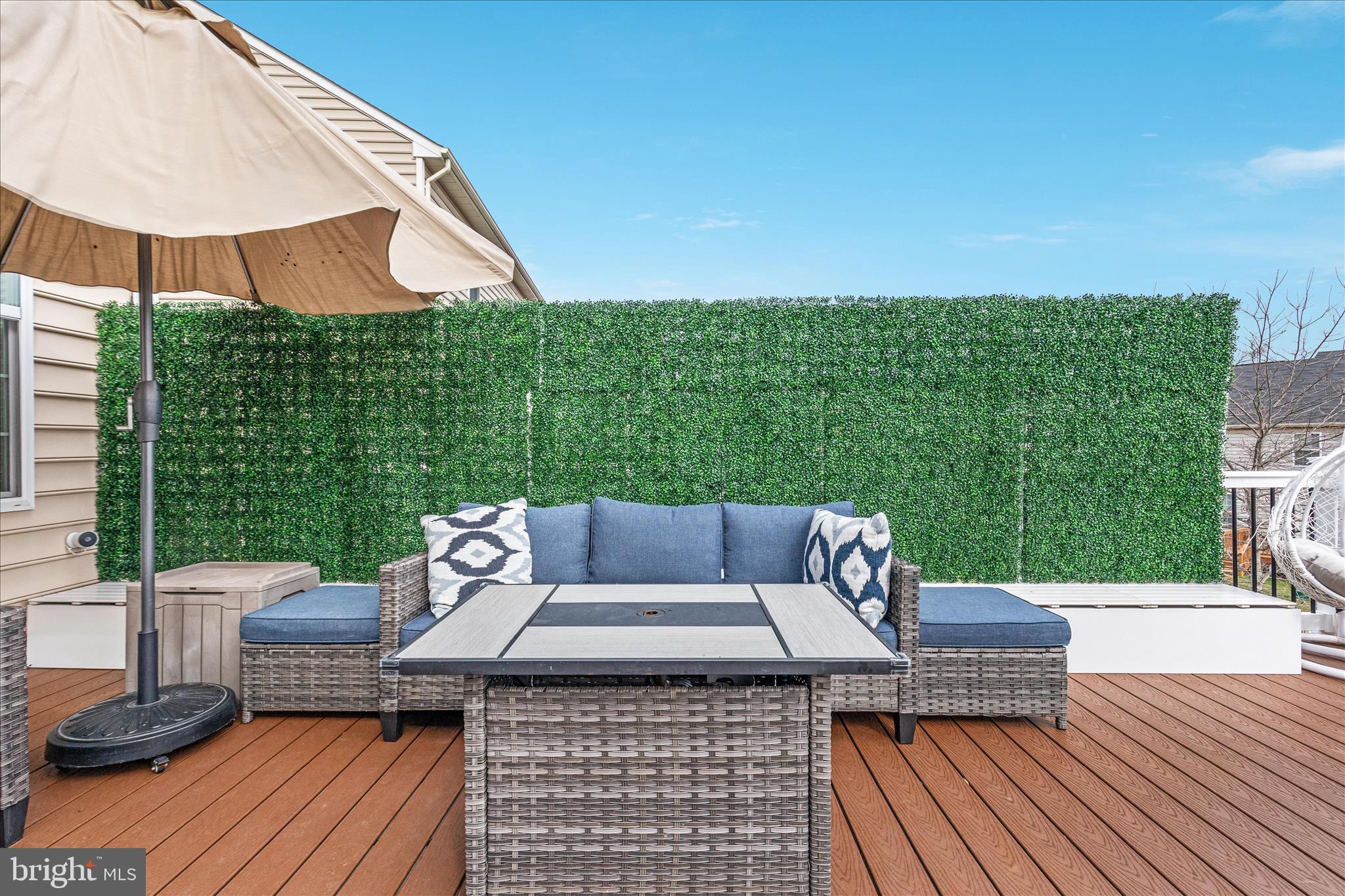 MOUNTAIN VALLEY - Residential